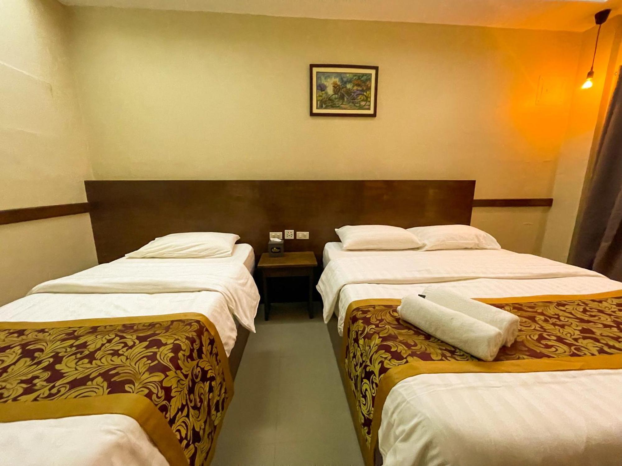 Casa Marco Suites Puerto Galera Powered By Cocotel Экстерьер фото