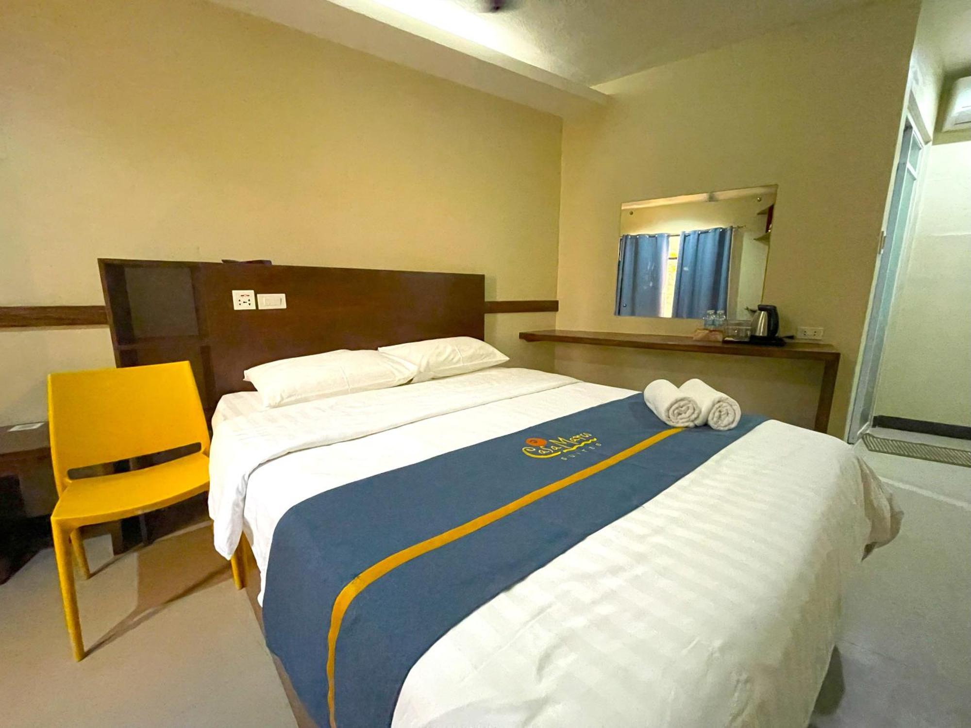 Casa Marco Suites Puerto Galera Powered By Cocotel Экстерьер фото