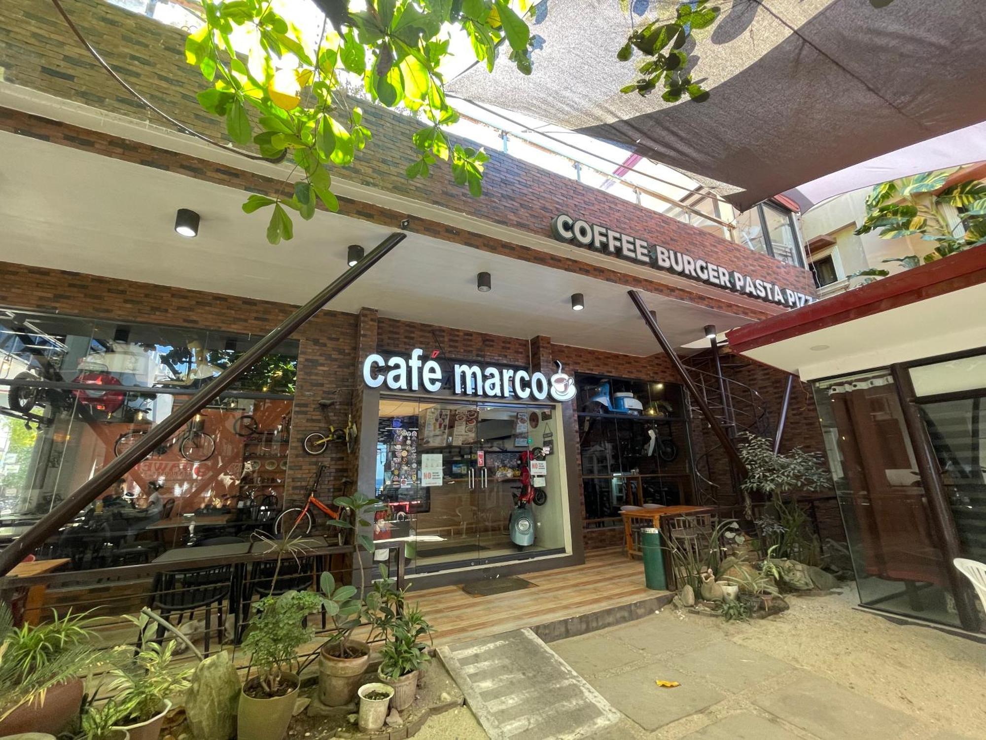 Casa Marco Suites Puerto Galera Powered By Cocotel Экстерьер фото