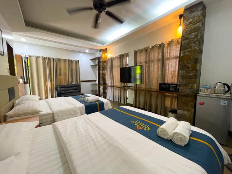 Casa Marco Suites Puerto Galera Powered By Cocotel Экстерьер фото